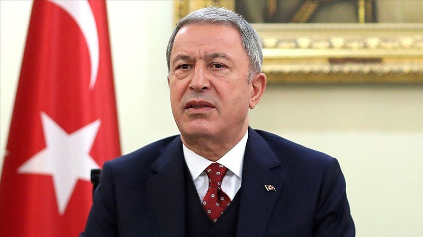 Menhan Turki dan Ukraina bahas gencatan senjata dan bantuan kemanusiaan
