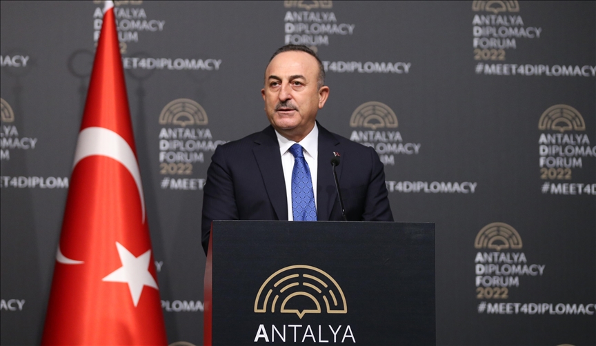 Dışişleri Bakanı Çavuşoğlu: İnsani koridorların hiçbir engelle karşılaşmadan açık tutulması gerektiğini vurguladık