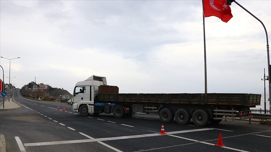 İstanbul'a tır ve kamyon girişine kontrollü izin