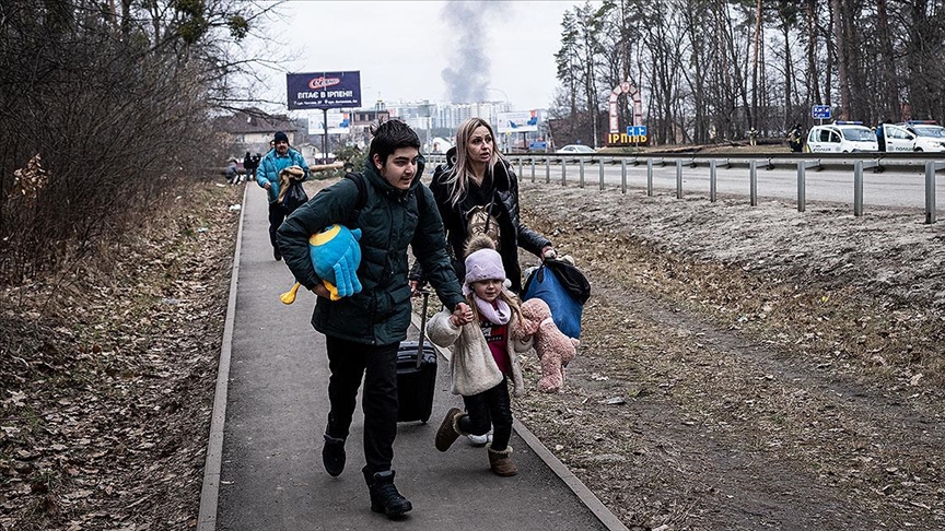 Ukrayna'dan komşu ülkelere kaçan mülteci sayısı 2,5 milyona yaklaştı