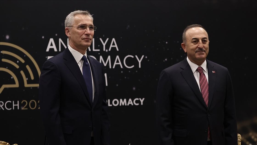 Çavuşoğlu, NATO Genel Sekreteri Stoltenberg ile Karadağ ve Kuzey Makedonyalı mevkidaşlarıyla görüştü