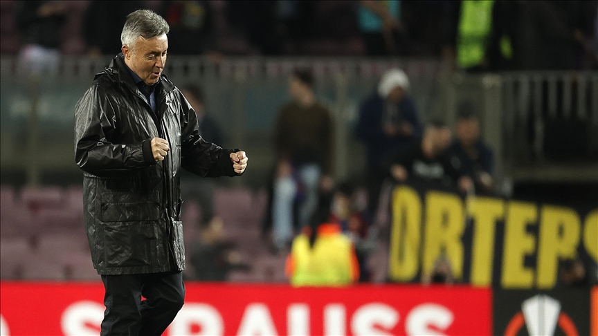 Galatasaray Teknik Direktörü Domenec Torrent: Turu İstanbul'a bırakmak istiyorduk bunu da başardık