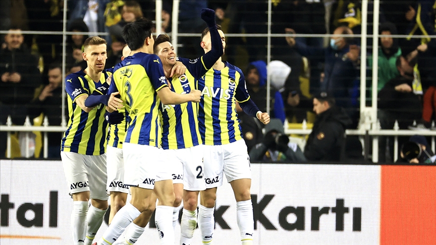 Fenerbahçe, Süper Ligde Alanyaspora konuk olacak