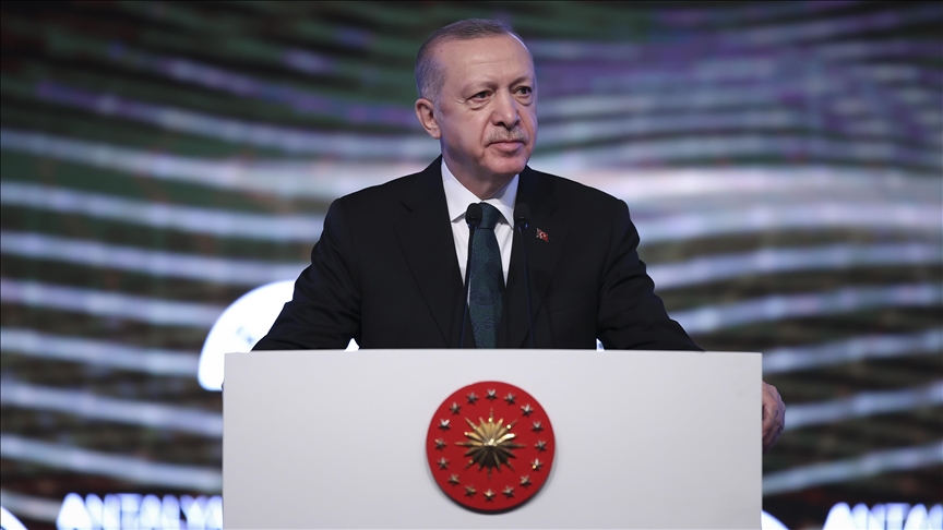 Turkish president continues intense diplomatic efforts for peace in Ukraine