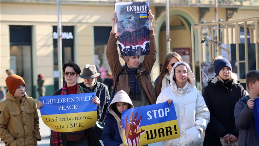 Protest u Novom Sadu: Ukrajinci, Rusi i Belorusi zajedno protiv rata