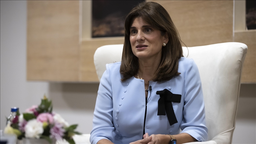 الأميرة دينا مرعد: جدة زوجي التركية رائدة الحركة الفنية في الأردن