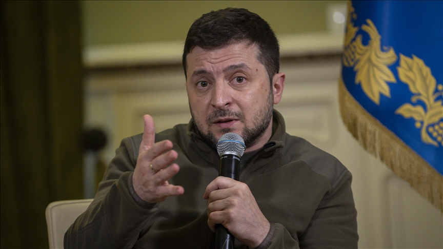 زيلينسكي: مقتل 1300 جندي أوكراني منذ بدء الهجوم الروسي