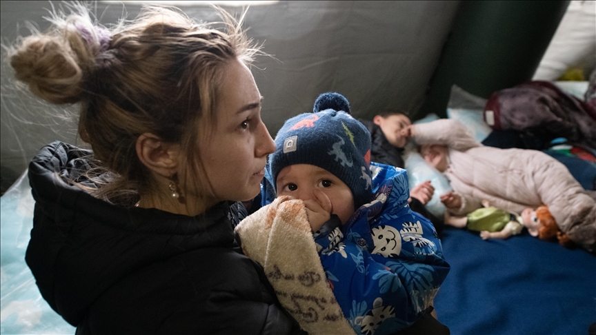 Hundreds of thousands of civilians trapped in Ukraine’s Mariupol, Red Cross warns