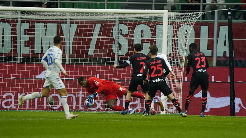 Milan'a Empoli karşısında tek gol yetti