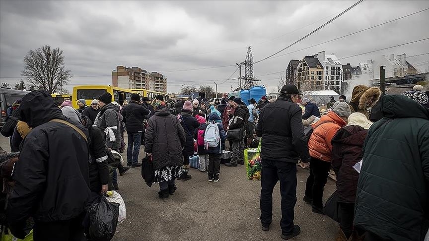 Les évacuations se poursuivent depuis Boutcha près de Kiev