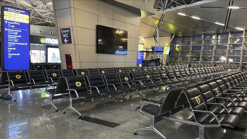 روسيا.. سكون في مطار فنوكوفو بسبب العقوبات