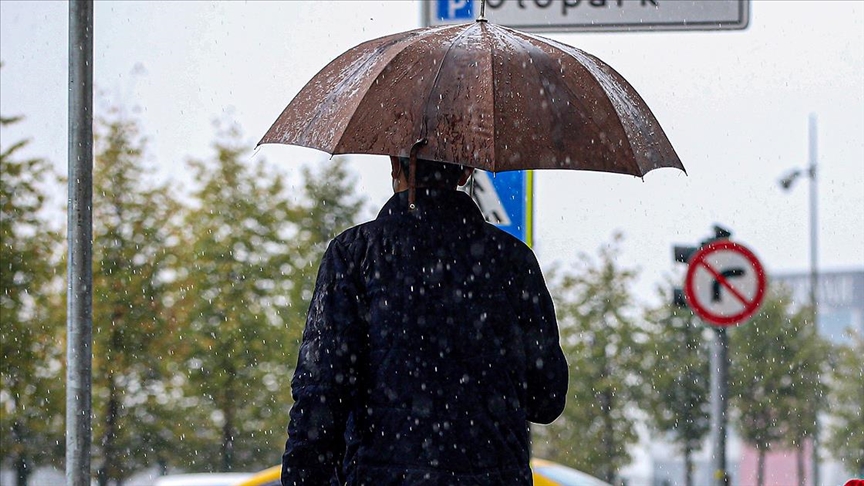 Meteorolojiden soğuk ve yağışlı hava uyarısı