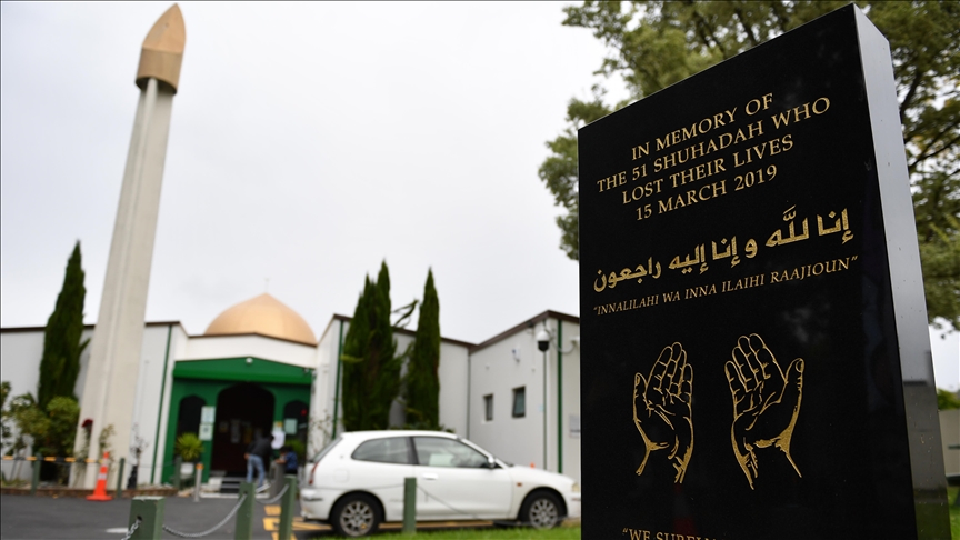 Yeni Zelanda Başbakanı Ardern: 51 şehidimizi her zaman hatırlayacak ve minnetle anacağız