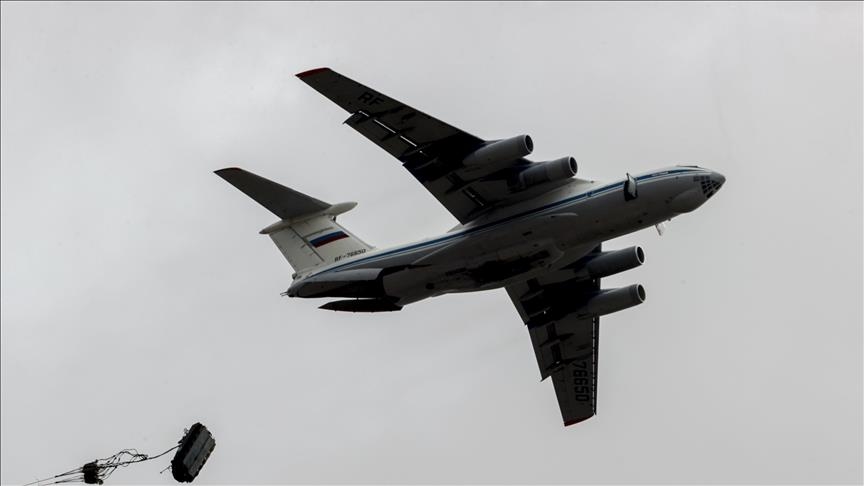 Российская авиация разбомбила драмтеатр Мариуполя