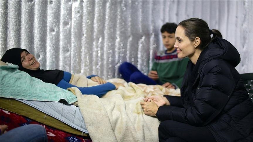 أنجلينا جولي: وضع اليمن "يفطر القلب ويثير الغضب"