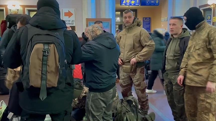 Belarusian volunteers head to Kyiv to fight Russia