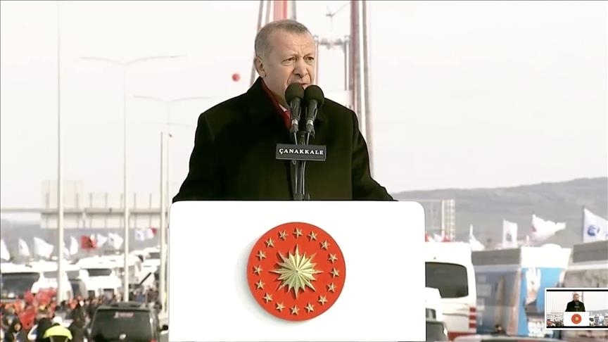 أردوغان يفتتح جسر "جناق قلعة 1915" 