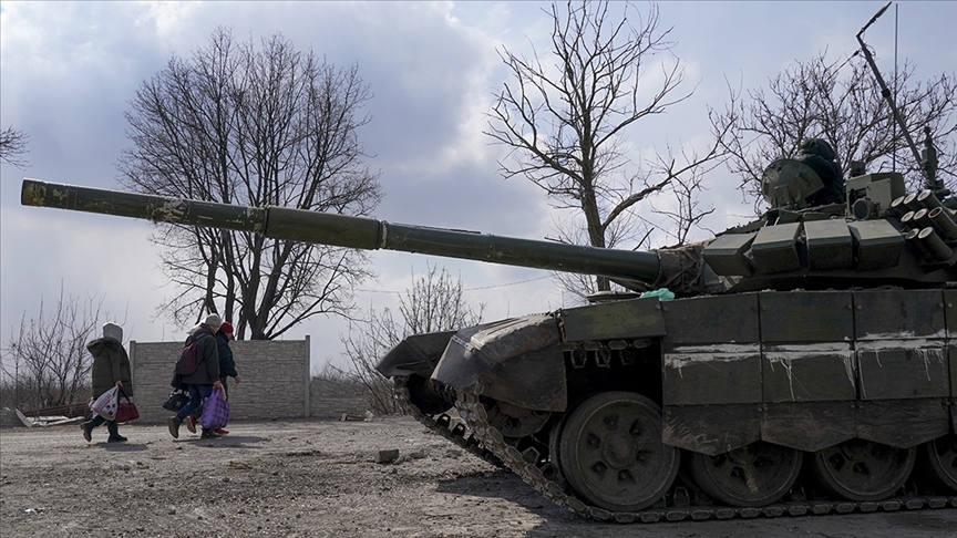 BM: Ukrayna'da en az 925 sivil öldü, 3 milyon 489 bin 644 mülteci komşu ülkelere geçti