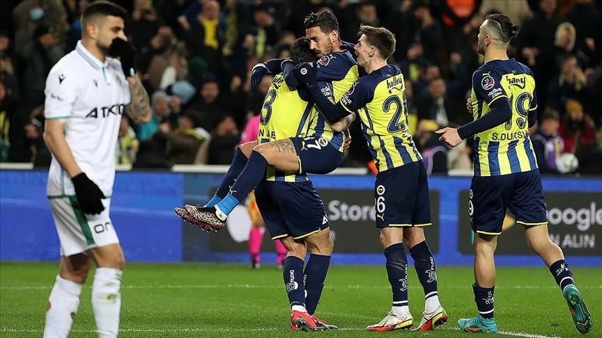 Fenerbahce stage comeback against Konyaspor with 2-1 home win