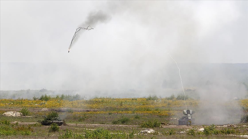 Rusya: Ukrayna’nın Rivne şehri yakınlarında yüksek hassasiyetli silahla cephane vurduk