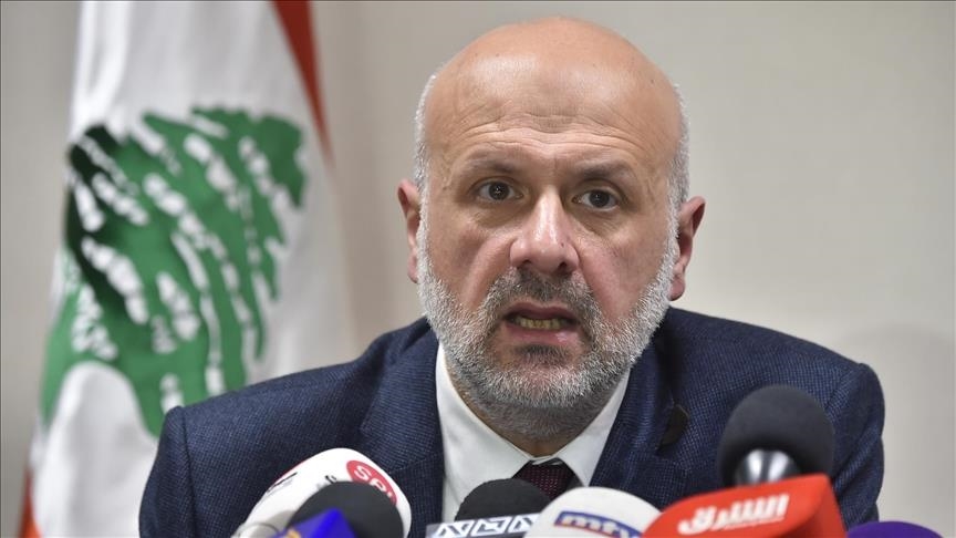 وزير داخلية لبنان يحذر من مواد قابلة للانفجار شمالي بيروت