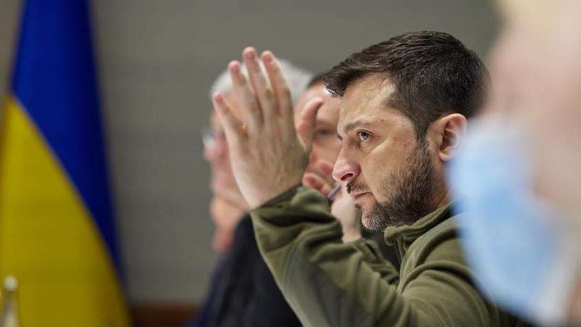 Зеленский: России нужно показать, что энергетика - не оружие