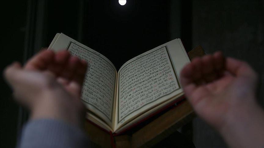 سلطنة عمان تسمح بعودة "تراويح" رمضان بشروط وتحظر موائد الإفطار