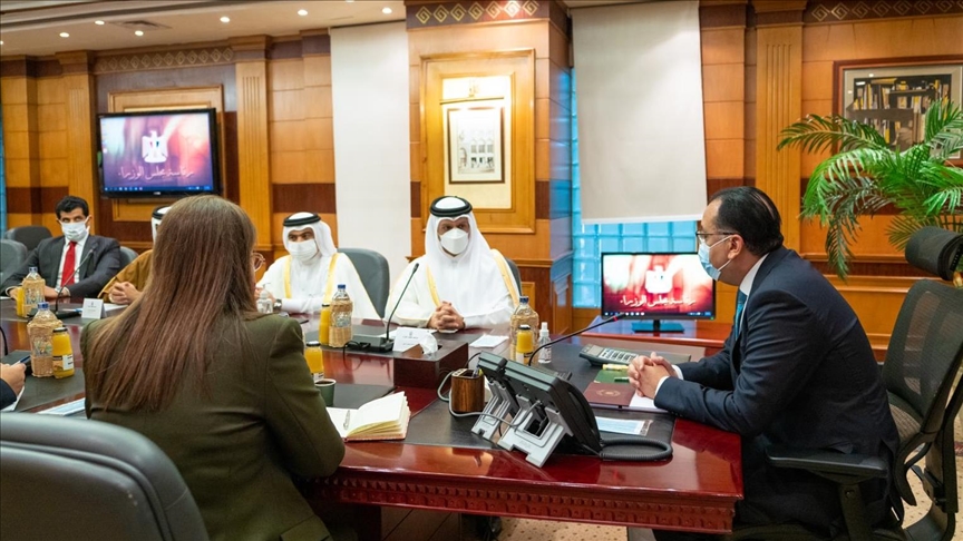 قطر ومصر تتفقان على استثمارات وشراكات بـ 5 مليارات دولار