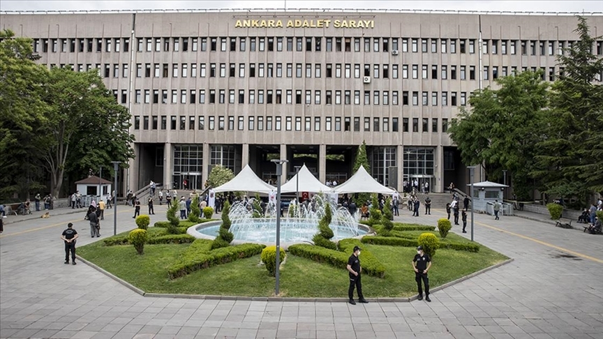 Ankara merkezli 12 ilde FETÖ'nün 'hakim-savcı sınav çalışma evleri' soruşturmasında 16 gözaltı