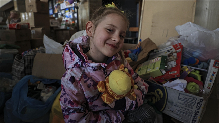6-year-old Ukrainian girl wishes war to end to go back to school