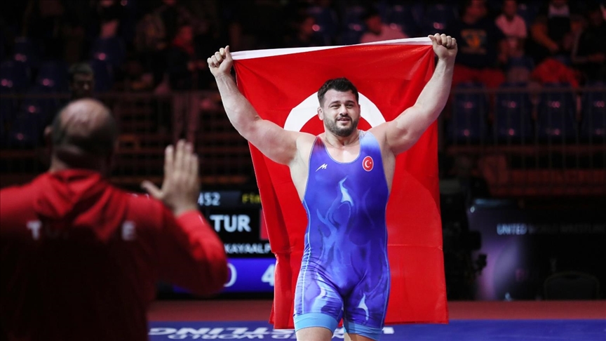 Turkish wrestler Kayaalp wins gold in European Wrestling Championships