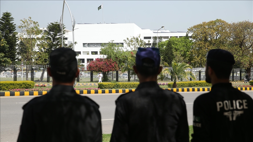 What happens after Pakistani National Assembly's dissolution?