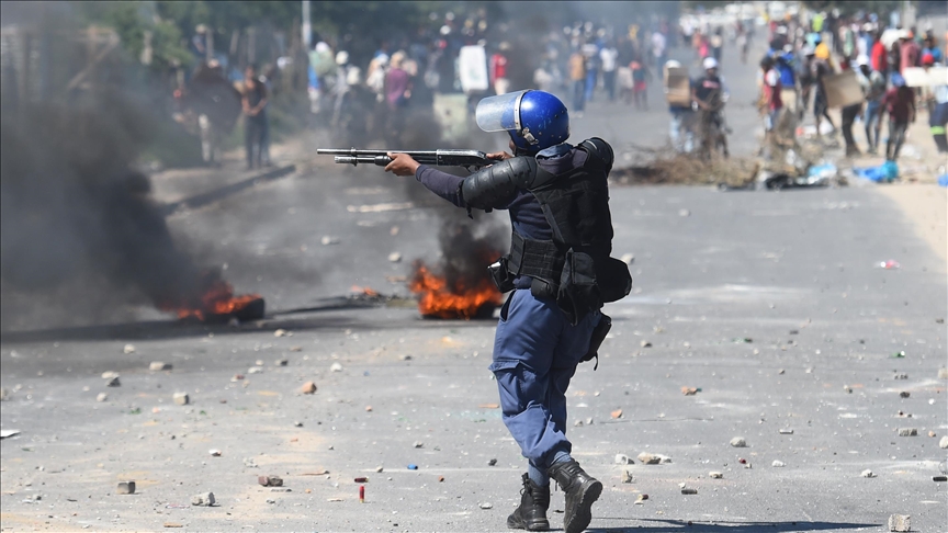 Hundreds protest over rising crime in South Africa