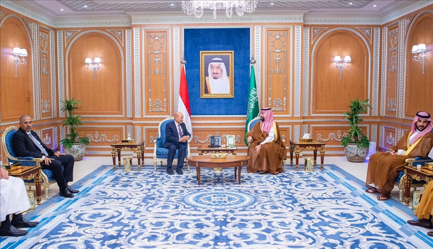 "مشاورات الرياض" ترحب بتشكيل مجلس قيادة رئاسي في اليمن