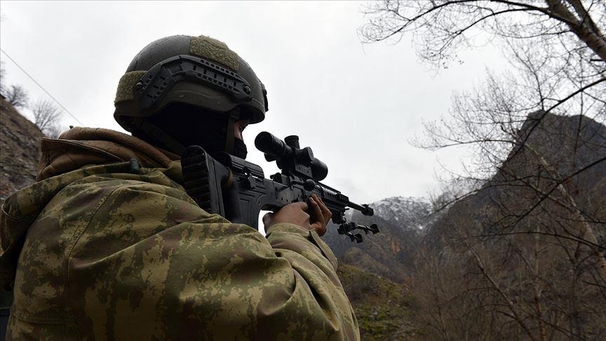 Спецназ Турции нейтрализовал 3 террористов на севере Сирии