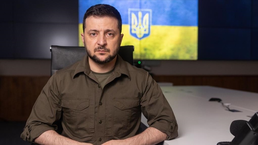 Зеленский не делает прогнозов по битве за Донбасс