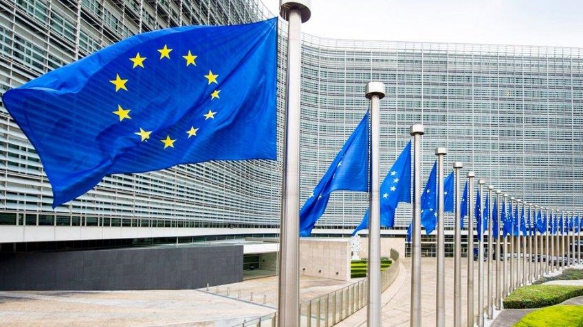 Евросоюз передал Молдове и Грузии опросники о членстве в ЕС