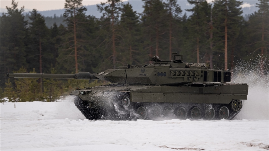 Alman Rheinmetall şirketinin Ukrayna’ya 50 Leopard tankı sağlayabileceği belirtildi