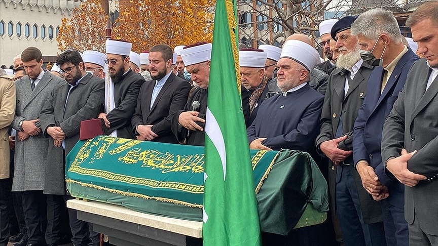 Sırbistan eski meşihat başkanı Zukorlic'in zehirlenerek öldüğü iddia edildi