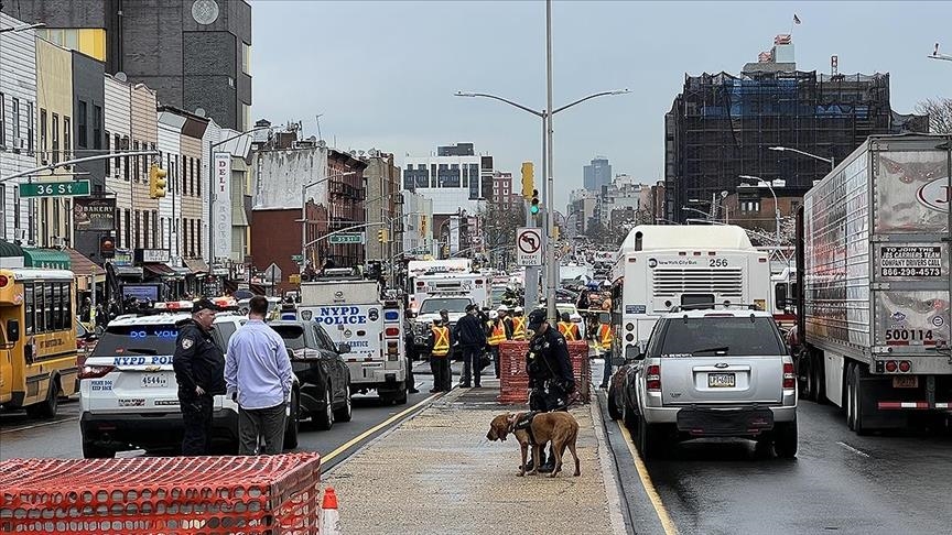 تیراندازی در مترو نیویورک؛ 16 نفر مصدوم شدند