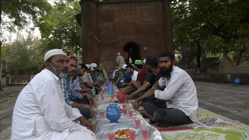 بعد انقطاع عامين.. مسلمو الهند يحيون احتفالات شهر رمضان (تقرير)