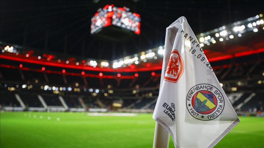 قدم: فرانكفورت يصدم برشلونة ويبلغ نصف نهائي الدوري الأوروبي