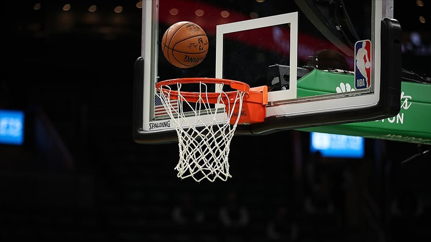 NBA'de play-off heyecanı, 4 maçla başladı