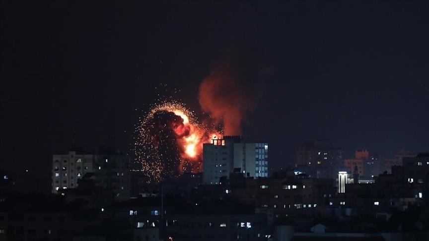 Pesawat tempur Israel bom Jalur Gaza