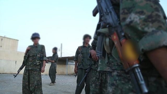 Террористы YPG задержали 30 молодых сирийцев в Мюнбиче