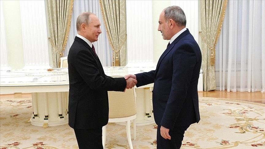 Путин и Пашинян обсудили Карабах