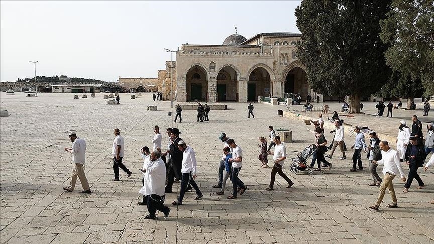 La mosquée Al-Aqsa envahie par des colons israéliens