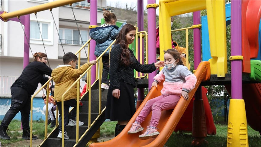 İlham veren öğretmen şimdi de iklim değişikliğiyle mücadelede rol alıyor