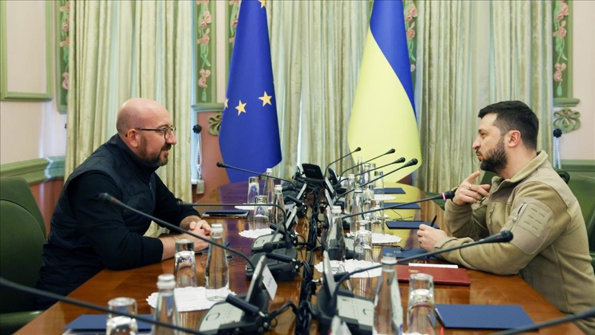European Council head visits Ukraine, pledges more support