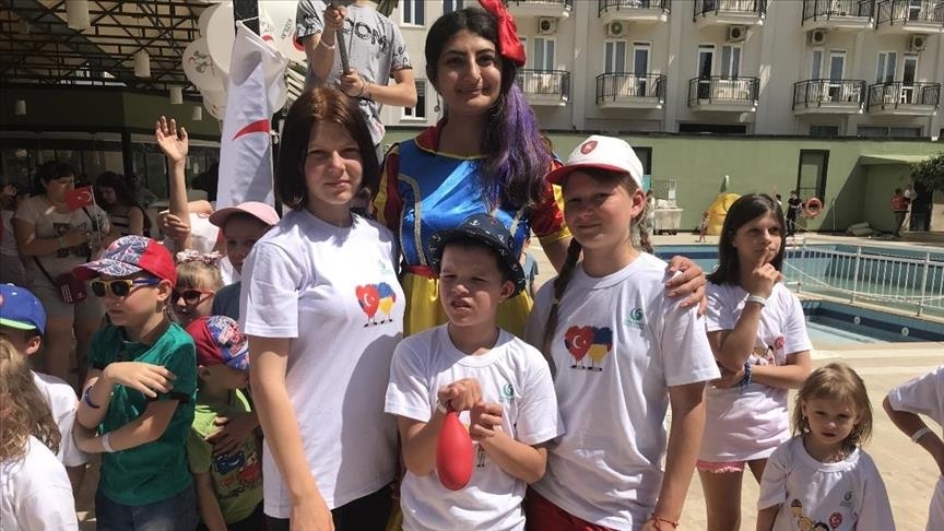 Ukrainian orphans share joy of children's day in Turkiye